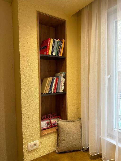 Ora-Prn,Peaceful Central Apartment بريشتاين المظهر الخارجي الصورة